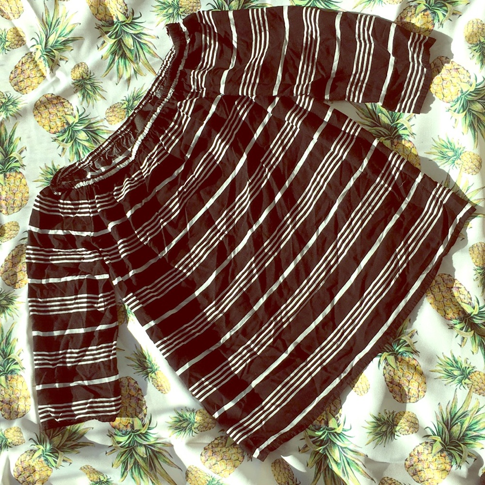 NWOT Off Shoulder Top